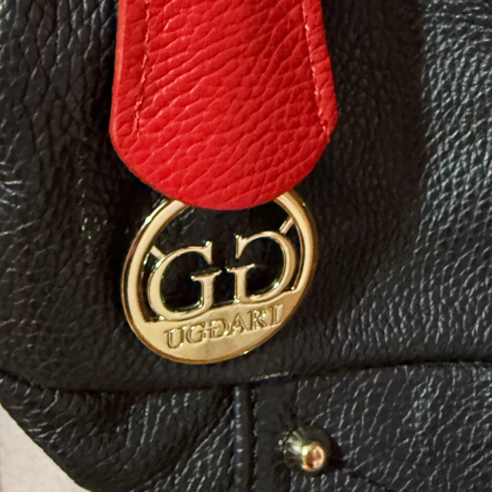 UGGARI MILANO Black Leather Shoulder Bag – Red Stripe, Gold Hardware – Perfect - Picture 2 of 12
